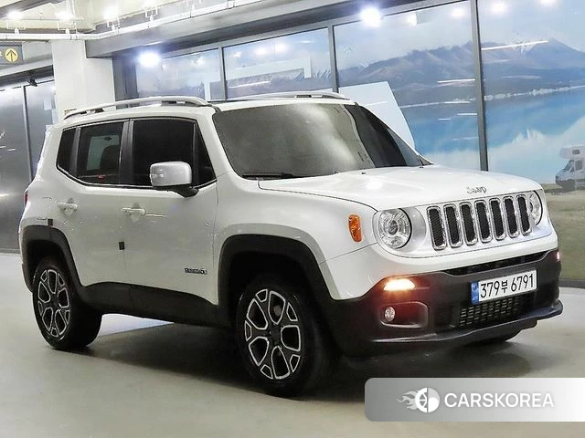 Jeep Renegade 2018 Белый из Кореи