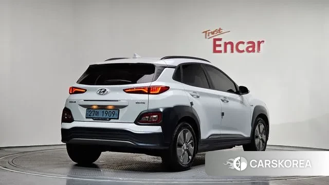 Hyundai Kona Electric 2019 Белый из Кореи