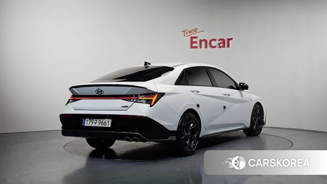 Hyundai The New Avante (CN7) 2024 Белый из Кореи