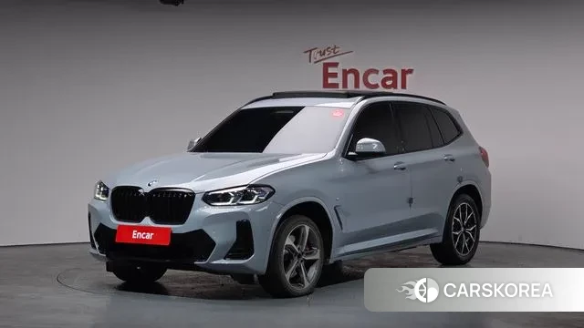 BMW X3 (G01) 2022 Светло-серебряный цвет из Кореи