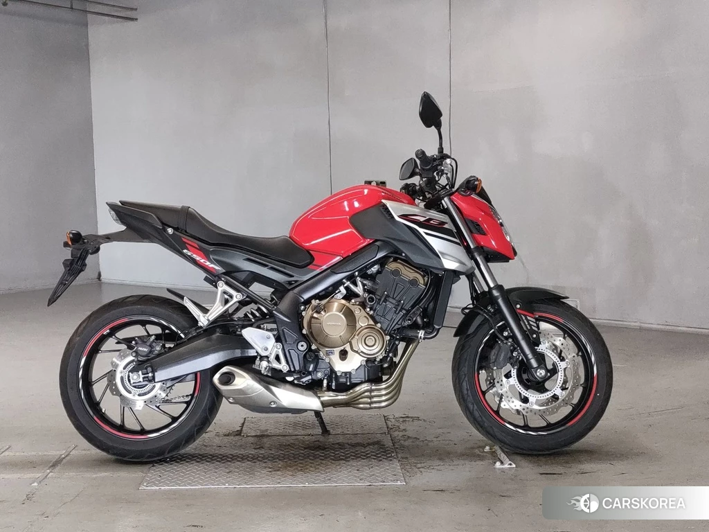 Проданный Honda CB650F 2019 из Японии, фото 2