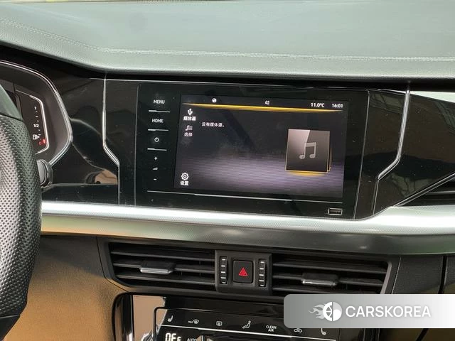 Volkswagen Passat 2023 Черный из Китая