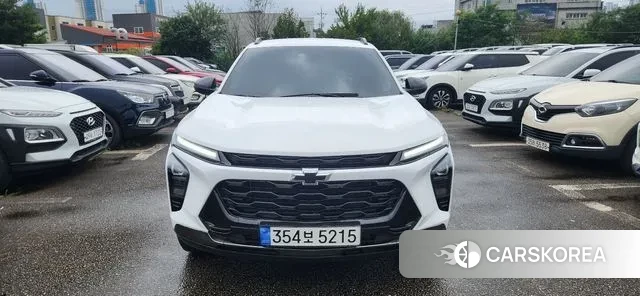 Chevrolet (GM Daewoo) Trax Crossover 2023 Белый из Кореи