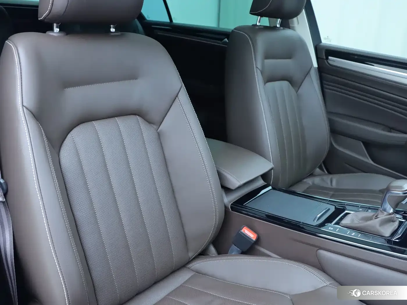Volkswagen Phideon 2023 Черный из Китая