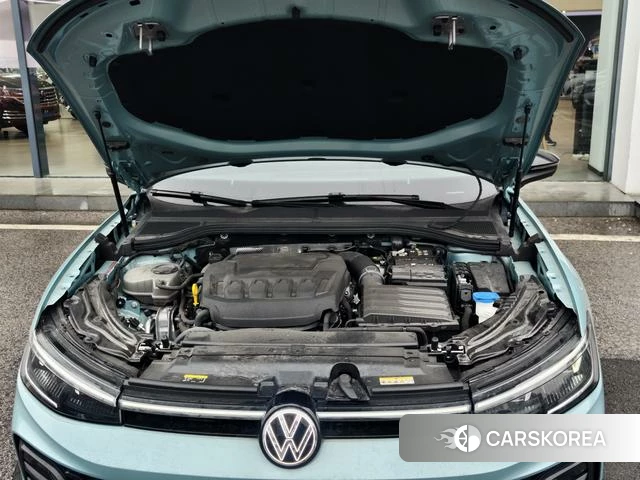 Volkswagen Passat 2024 Синий из Китая