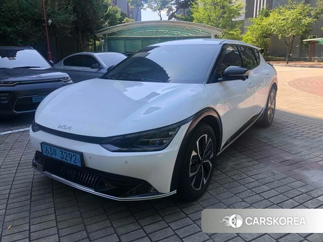 Kia EV6 2024 Белый из Кореи