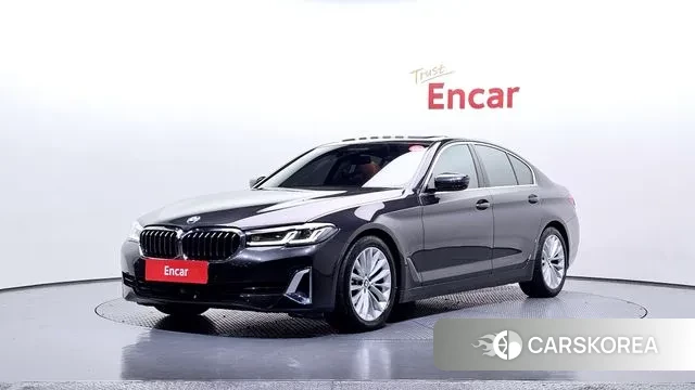 BMW 5 Series (G30) 2021 Черный из Кореи