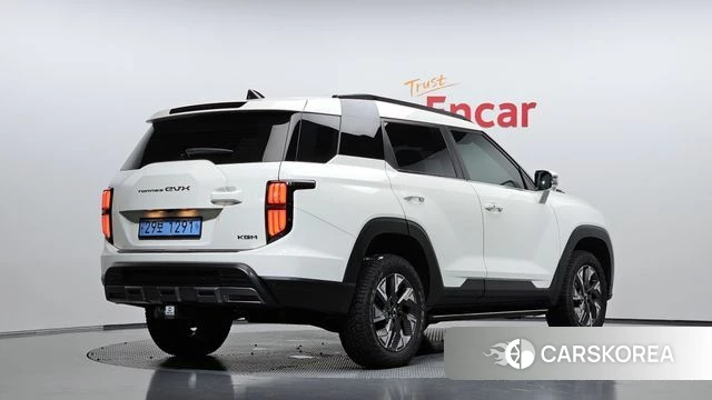 Ssangyong Torres EVX 2023 Белый из Кореи