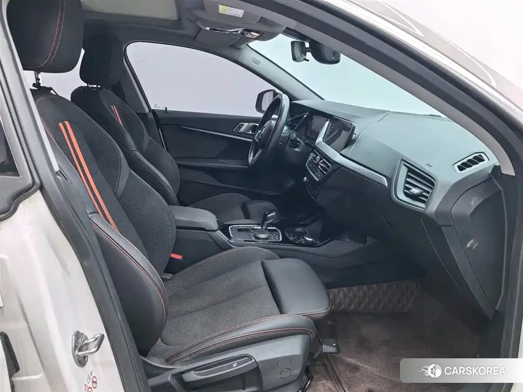 BMW 2 series 2022 Белый из Китая