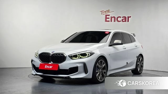 BMW 1 Series (F40) 2022 Белый из Кореи