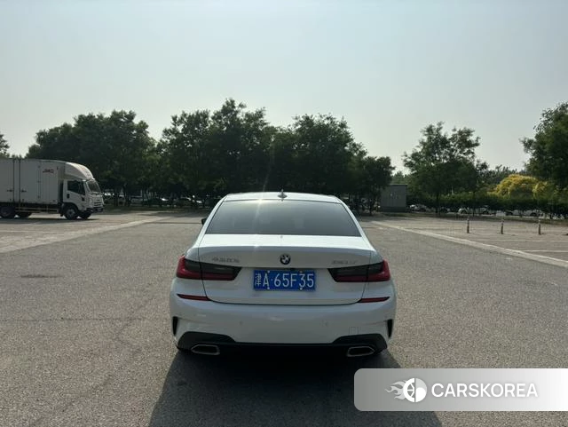 BMW 3 series 2021 Белый из Китая