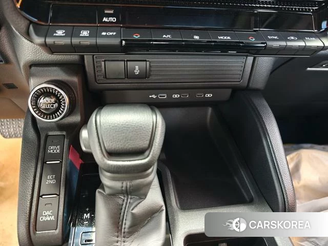 Toyota Prado (imported) 2024 Белый из Китая