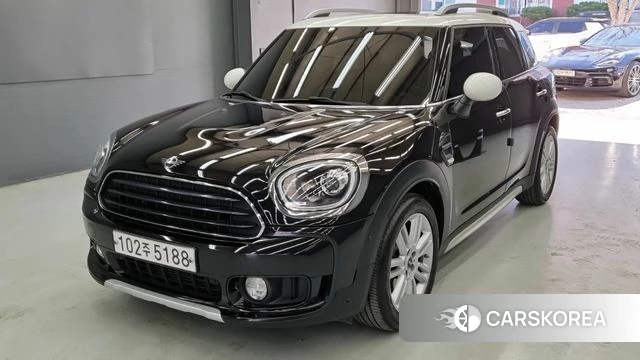 Mini Cooper Countryman 2019 Черный из Кореи