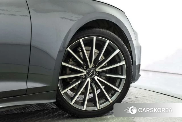 Audi A5 2024 Черный из Китая