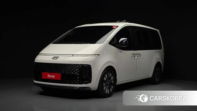Hyundai Staria 2022 Белый из Кореи