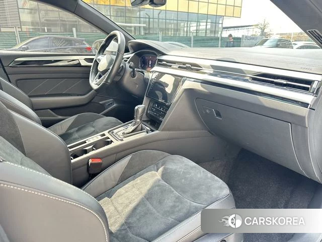 Volkswagen CC 2022 Белый из Китая