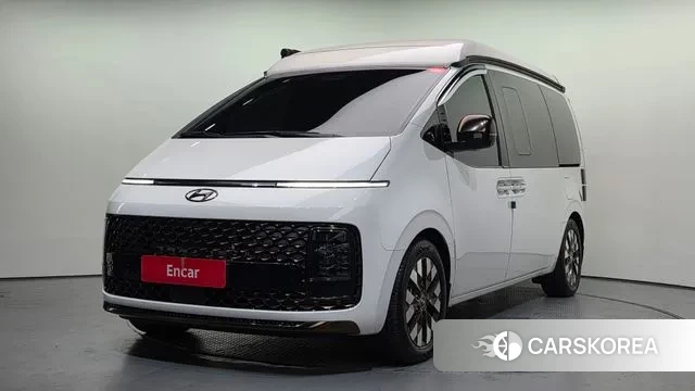 Hyundai Staria 2023 Белый из Кореи