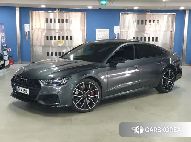 Audi S7 (4K) 2022 Серый из Кореи