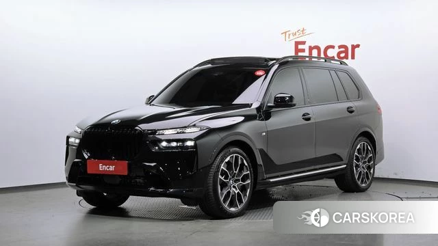 BMW X7 (G07) 2026 Черный из Кореи