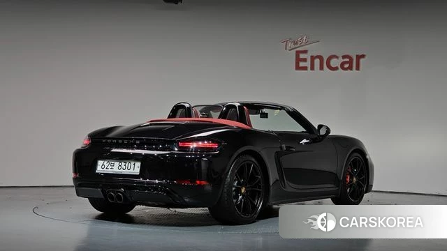 Porsche 718 Boxster 2019 Черный из Кореи