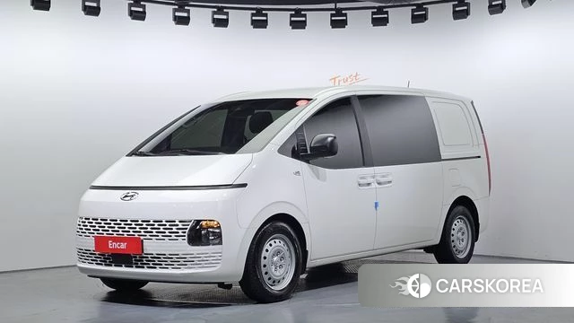Hyundai Staria 2021 Белый из Кореи