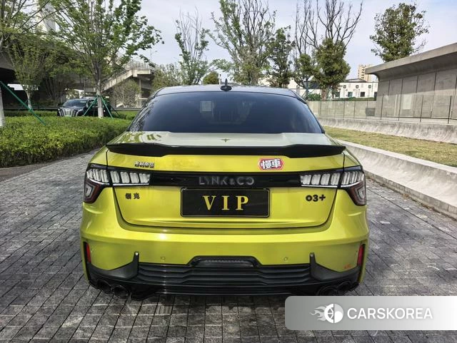 Lynk 03 2020 Желтый из Китая