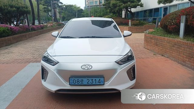Hyundai Ionic Electric 2019 Белый из Кореи