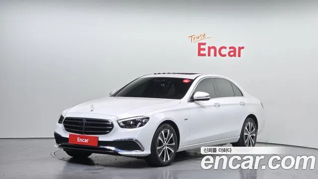 Mercedes-Benz E-Class W213 2021 Белый из Кореи