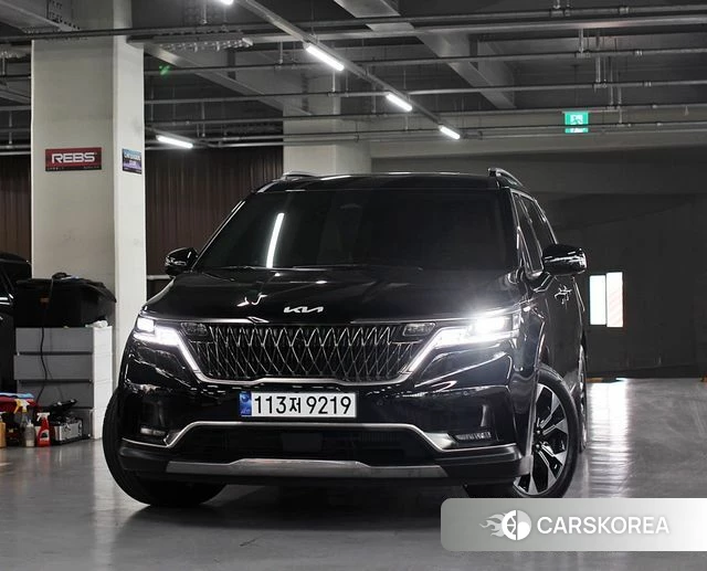 Kia Carnival 4th generation 2023 Черный из Кореи