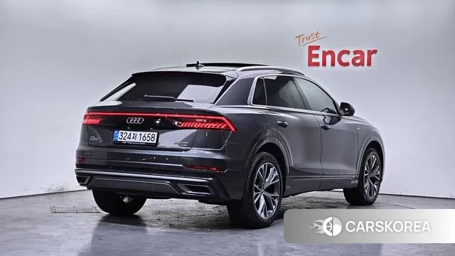 Audi Q8 (4M) 2021 Серый из Кореи