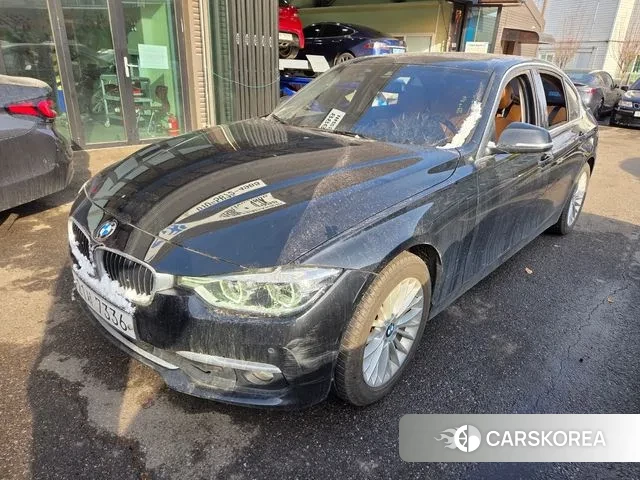 BMW 3 Series (F30) 2018 Черный из Кореи