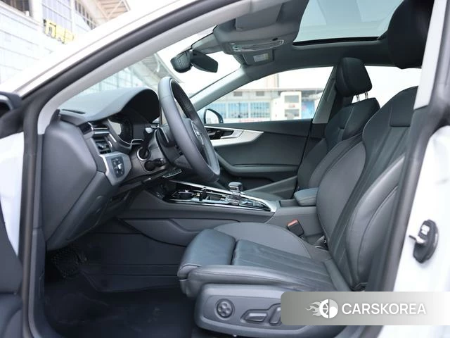Audi A5 2024 Белый из Китая