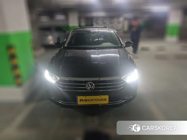 Volkswagen Sagitar 2021 Черный из Китая