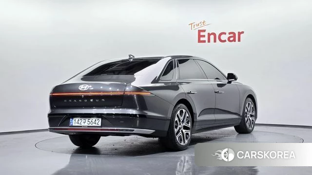 Hyundai Grandeur (GN7) 2024 Серый из Кореи