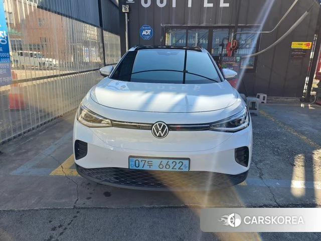 Volkswagen ID.4 2023 Белый из Кореи