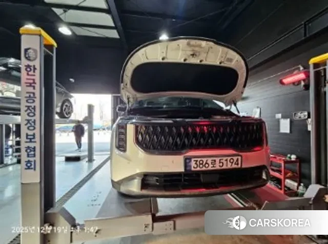 Kia The New Carnival 4th Generation 2024 Белый из Кореи