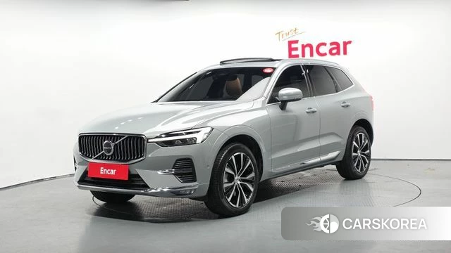 Volvo XC60 second Generation 2024 Светло-серебряный цвет из Кореи