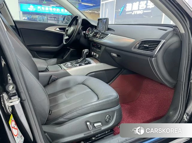 Audi A6L 2019 Черный из Китая
