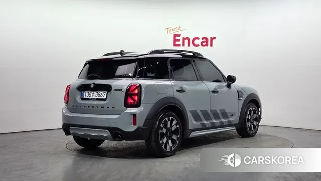 Mini Cooper S Countryman 2023 Светло-серебряный цвет из Кореи
