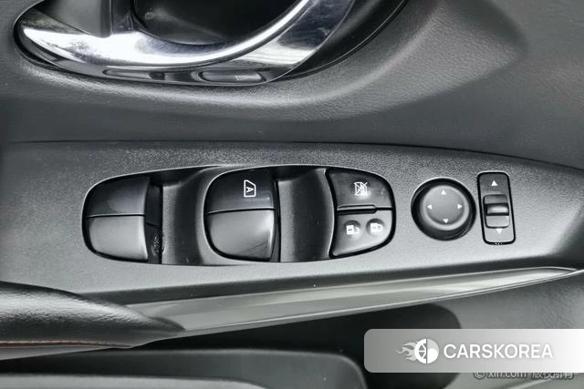 Nissan Bluebird 2021 Белый из Китая