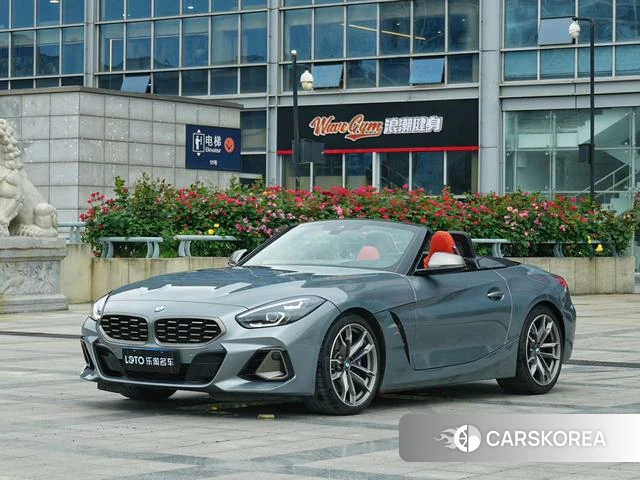 BMW Z4 2024 Серебристо-серый из Китая