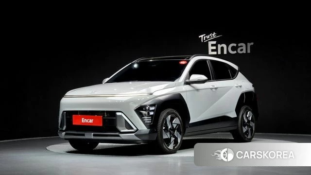 Hyundai Kona (SX2) 2025 Серебристо-серый из Кореи