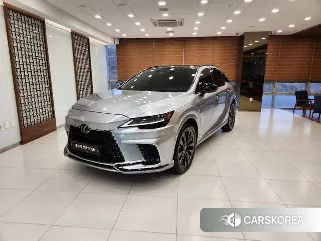 Lexus RX500h 5th generation 2024 Светло-серебряный цвет из Кореи