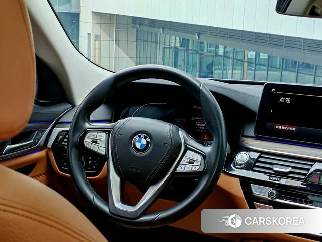 BMW 6 series GT 2022 Темно-серый из Китая