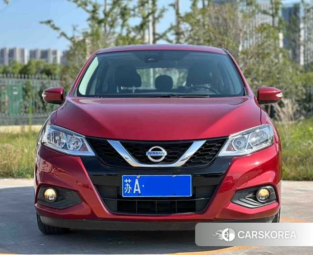 Nissan TIIDA 2019 Красный из Китая