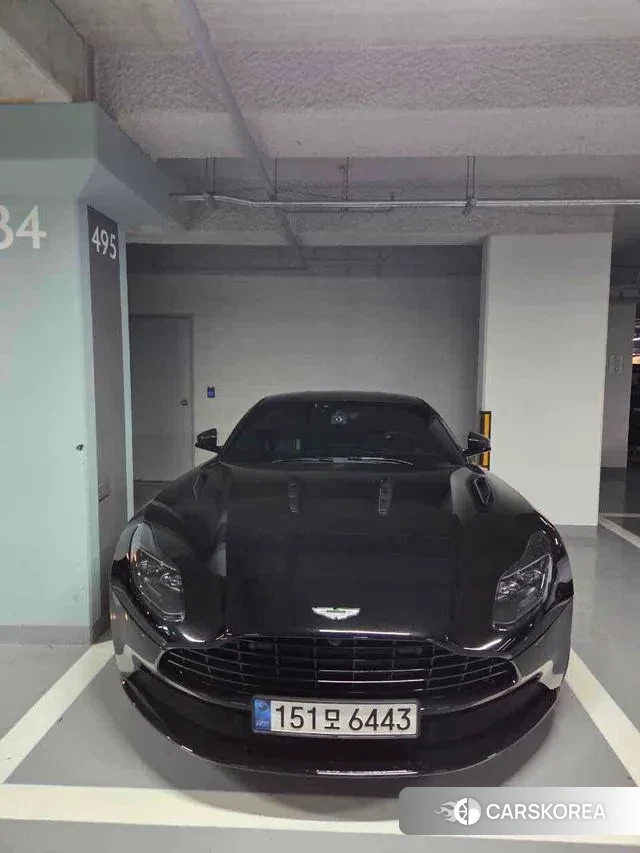 Aston Martin DB11 id 3153121 из Кореи