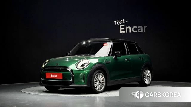 Mini Cooper 2021 Зеленый из Кореи