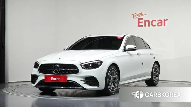 Mercedes-Benz E-Class W213 2020 Белый из Кореи