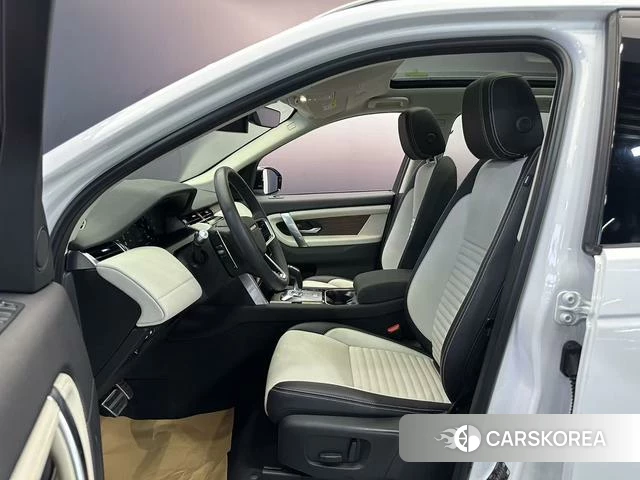 Land Rover Discover Sports PHEV 2022 Белый из Китая
