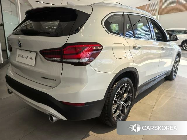 BMW X1 2021 Белый из Китая